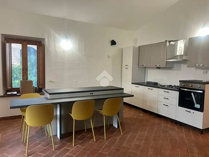 Appartamento bilocale in affitto in Via Stelluti, Acquasparta