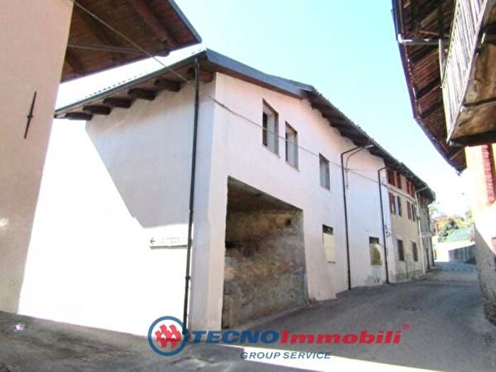 Casa con 6 locali in vendita in Via De Stefanis, Front