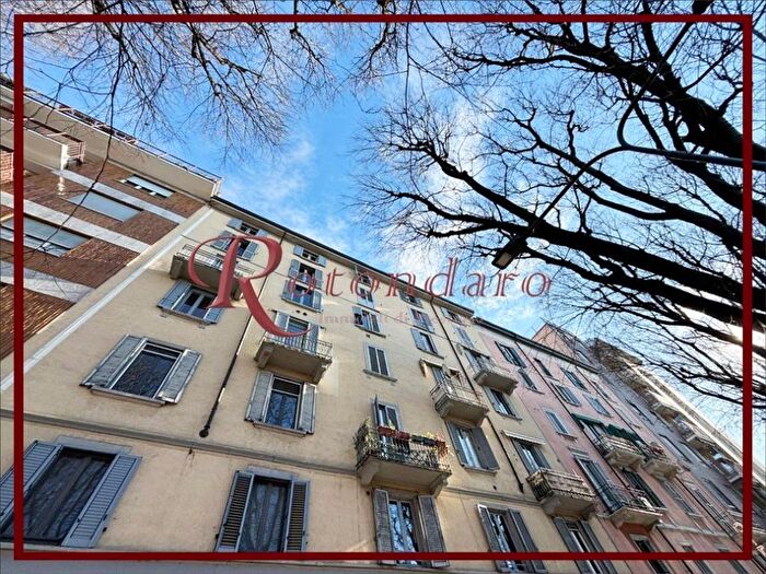 Appartamento bilocale in affitto in Viale Gabriele DAnnunzio, Corso Genova, Milano