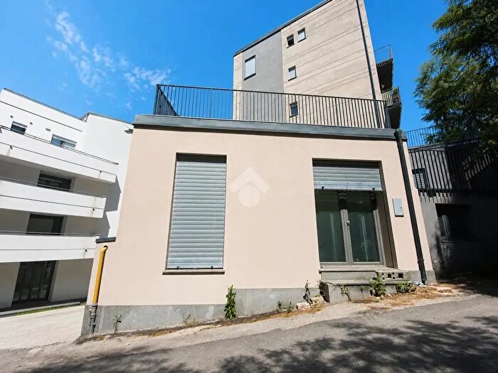 Appartamento monolocale in vendita in Via Castiglione, L'Aquila