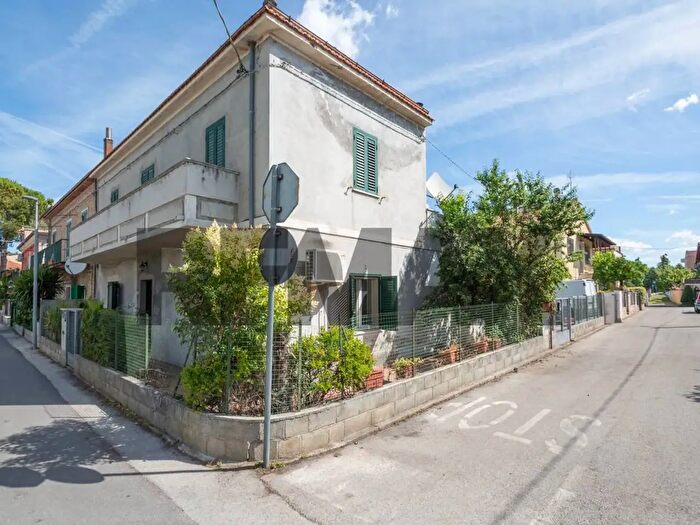 Casa quadrilocale in vendita in Manoppello