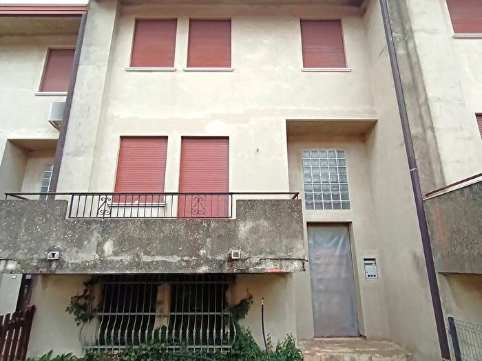 Casa con 6 locali in vendita in Boscochiaro Via Chiara Rovelli, Cavarzere