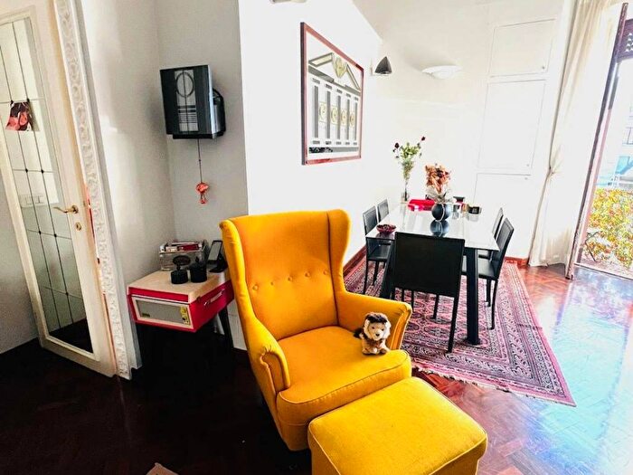 Appartamento trilocale in affitto in Via Lovanio, Moscova, Milano