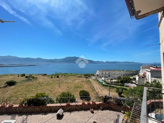 Appartamento quadrilocale in vendita in Via Vincenzo Gambardella, Torre Annunziata