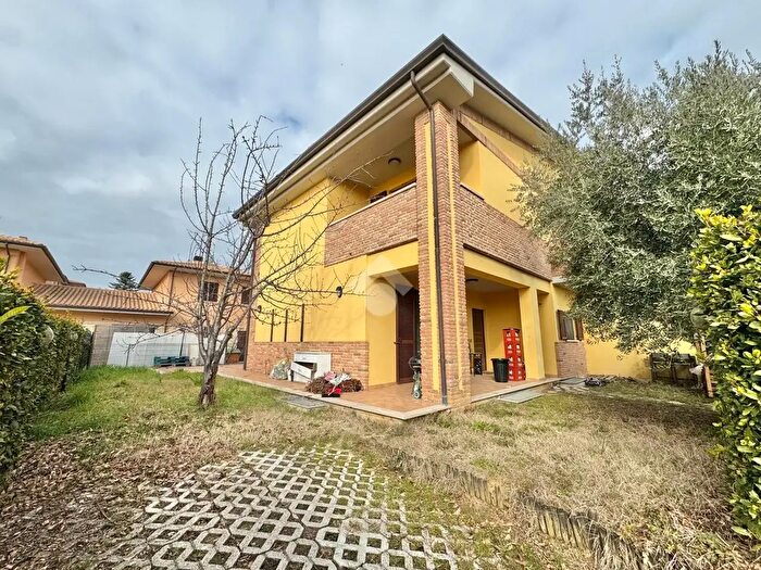 Casa con 5 locali in vendita in Via Stradetta, Assisi