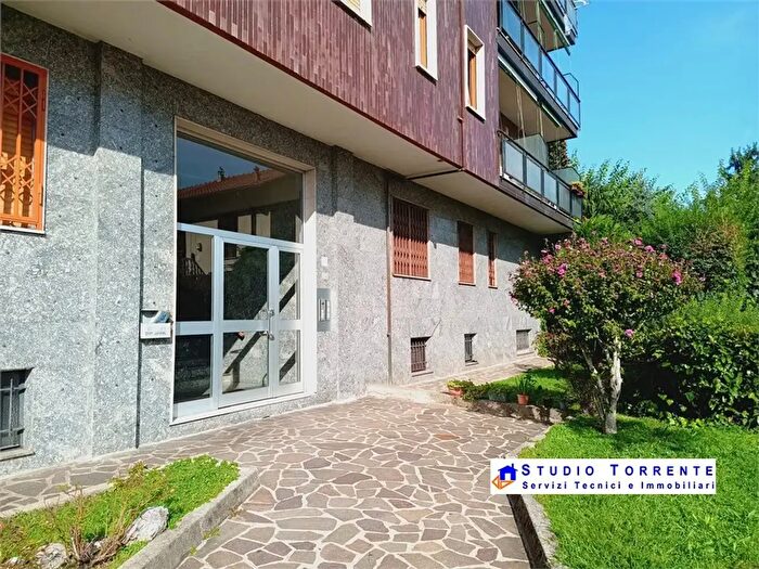 Appartamento bilocale in vendita in Via Monte Sabotino, Bollate