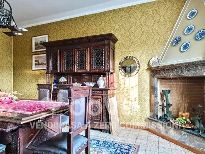 Casa con 5 locali in vendita in Via a Crespi, Fara Gera DAdda