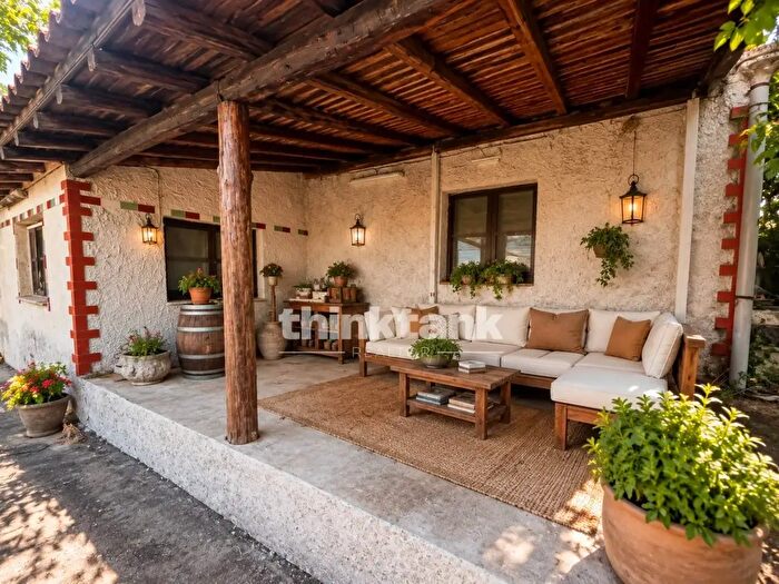 Casa quadrilocale in vendita in Via Luigi Capuana, Santa Venerina