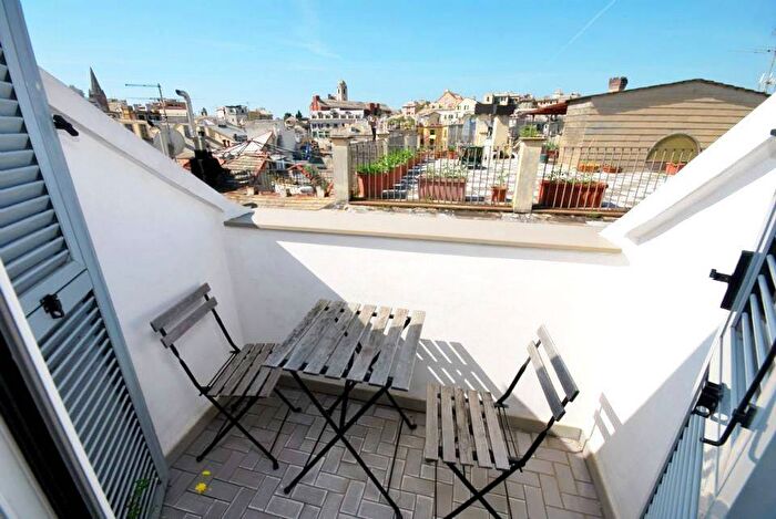 Appartamento bilocale in affitto in Piazza Giacomo Matteotti, Centro Città, Genova