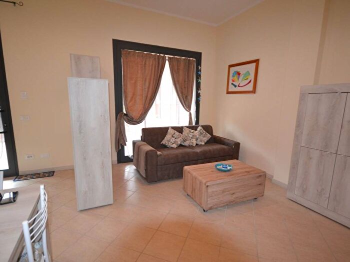 Appartamento bilocale in affitto in Pietrasanta