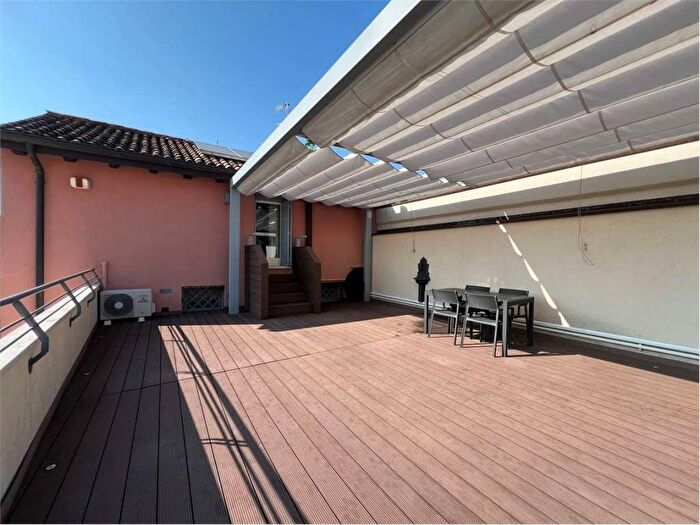Casa trilocale in affitto in Centro, Conegliano
