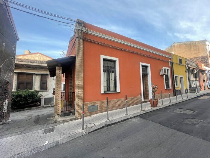 Appartamento quadrilocale in vendita in Catania
