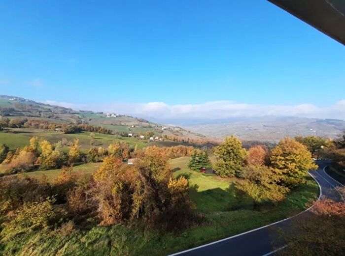 Casa con 6 locali in vendita in Toano Emilia Romagna Italia, Toano