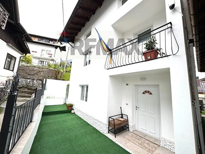 Casa con 5 locali in vendita in Via Ravinis, Paularo