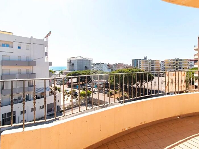 Appartamento trilocale in vendita in Via Francesco Turati, Alba Adriatica
