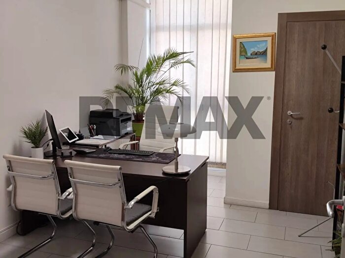 Appartamento con 5 locali in affitto in Via Vincenzo Giuffrida, Catania