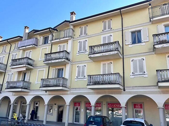 Appartamento bilocale in vendita in Piazza Unità dItalia, Garlasco