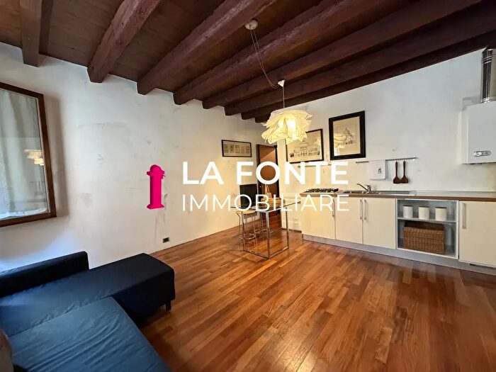 Appartamento monolocale in affitto in Via Cesare Battisti, Padova