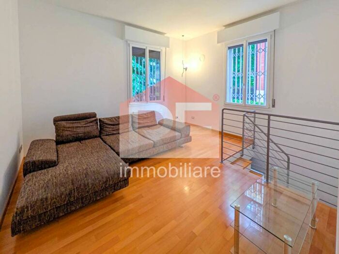 Appartamento quadrilocale in affitto in Via Antonio Bondi, Massarenti, Bologna
