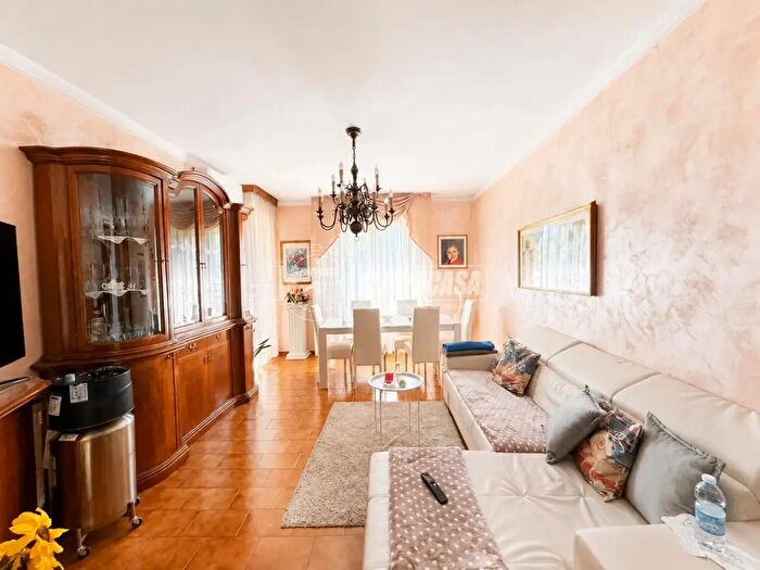Appartamento quadrilocale in vendita in Via Anselmo Torchio, Asti