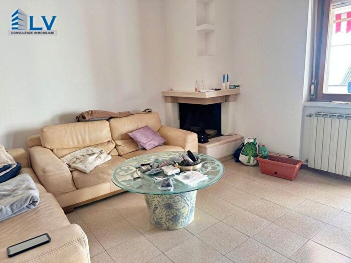 Appartamento con 6 locali in affitto in Viale Madrid, Tribunale, Frosinone