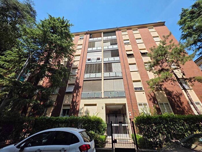 Appartamento trilocale in affitto in Via dei Mirtilli, Murri, Bologna