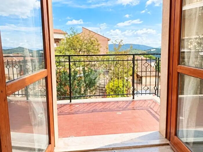 Appartamento trilocale in vendita in Via del Castagno, San Vito Romano
