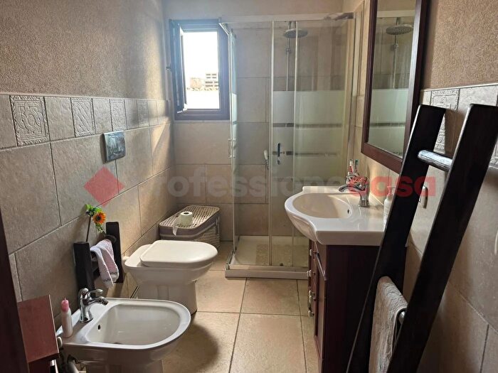 Appartamento trilocale in vendita in Via Umberto I, Avetrana