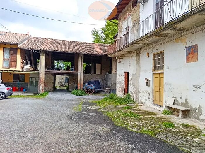 Casa monolocale in vendita in Via Circonvallazione, Casatenovo