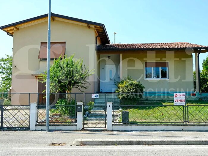 Casa con 6 locali in vendita in Via Zamper, Cinto Caomaggiore
