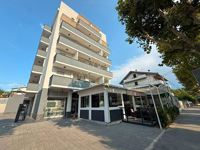 Appartamento trilocale in affitto in via Pescara, Chieti Scalo, Chieti
