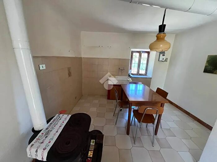 Casa trilocale in vendita in Via Magninngo, Lessolo