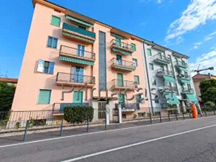 Appartamento con 5 locali in vendita in Via Pasubio, San Martino Buon Albergo