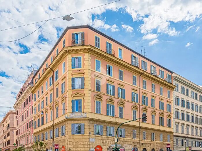 Appartamento monolocale in vendita in Via Ottaviano, Roma