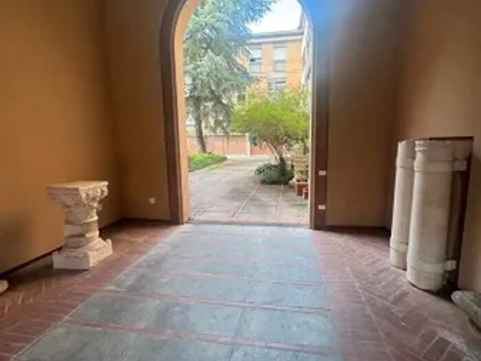 Appartamento con 6 locali in vendita in Corso Ercole I d'Este, Ferrara