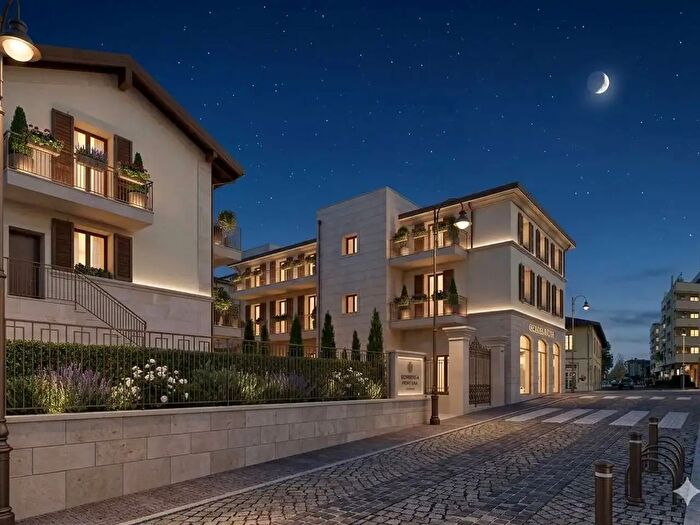 Appartamento trilocale in vendita in Via IV Novembre, Vedano Al Lambro