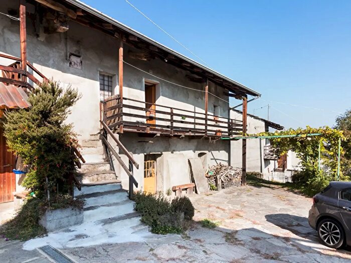 Casa quadrilocale in vendita in Via Bricco Margaria, Barge