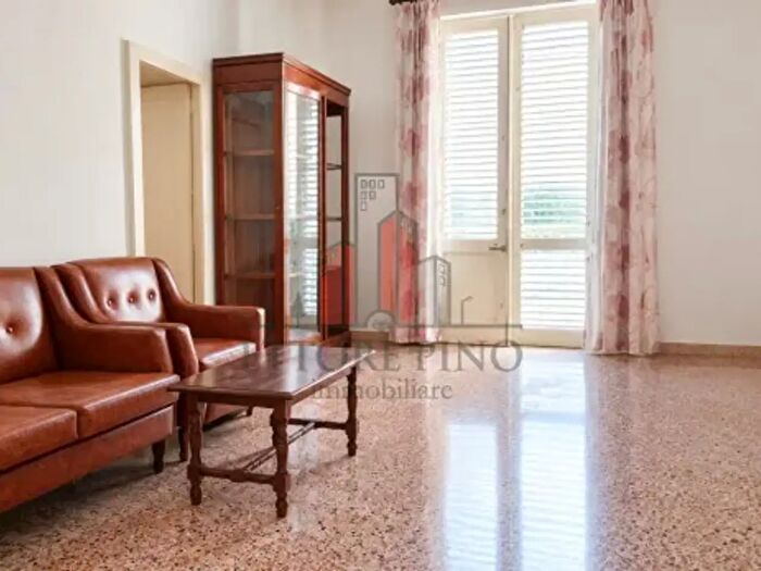 Appartamento con 5 locali in vendita in Via Calatafimi, Casarano