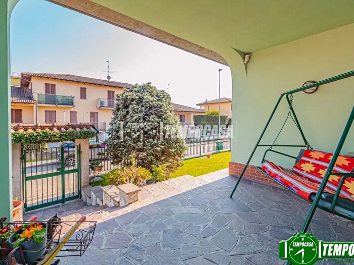 Casa con 5 locali in vendita in Via Roma, San Martino Siccomario