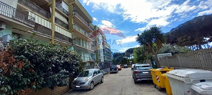 Appartamento trilocale in vendita in Corso Italia, Anzio