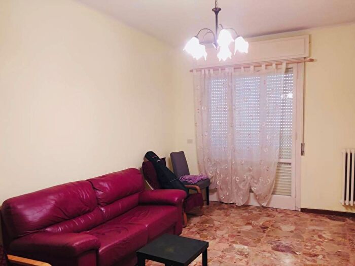 Appartamento trilocale in affitto in Via Venezia, San Leonardo, Parma