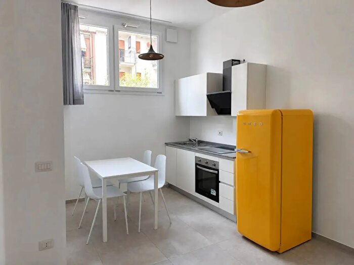 Appartamento trilocale in vendita in Via Mario Curzi, San Benedetto Del Tronto