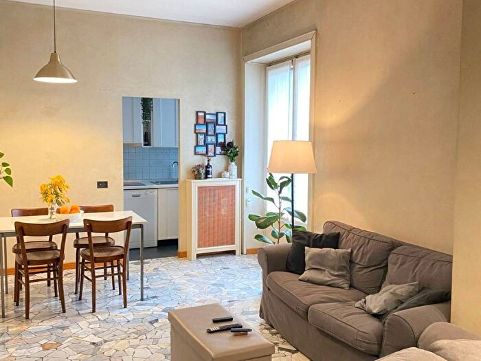 Appartamento bilocale in affitto in Via Savona, Solari, Milano