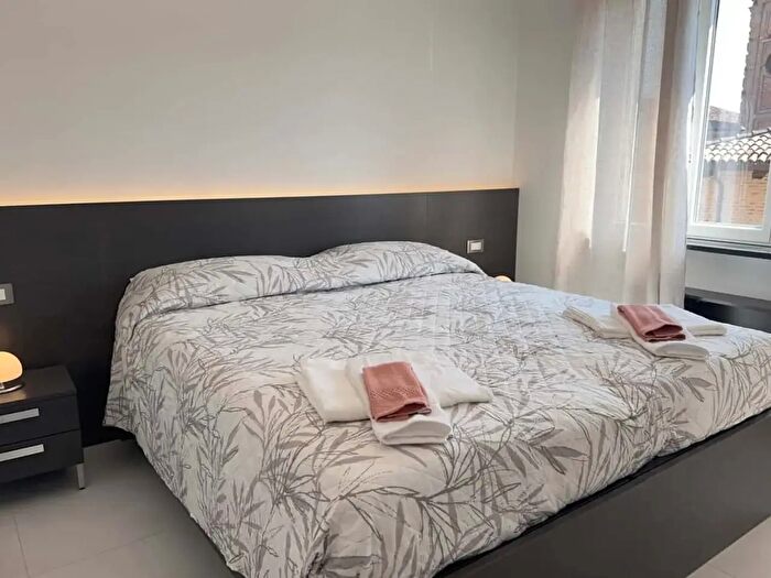 Appartamento monolocale in affitto in Via Vernazza b, Alba