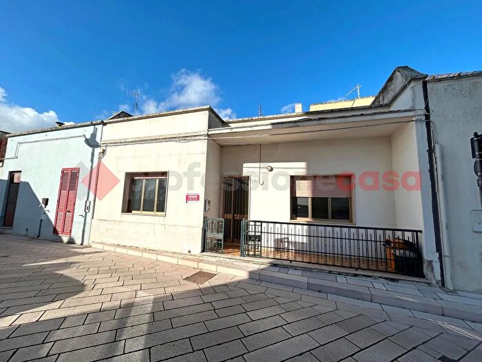 Casa trilocale in vendita in Via San Rocco, Surano