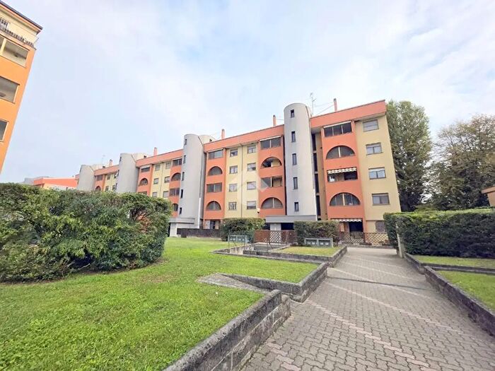 Appartamento quadrilocale in vendita in Via Gogol, San Giuliano Milanese