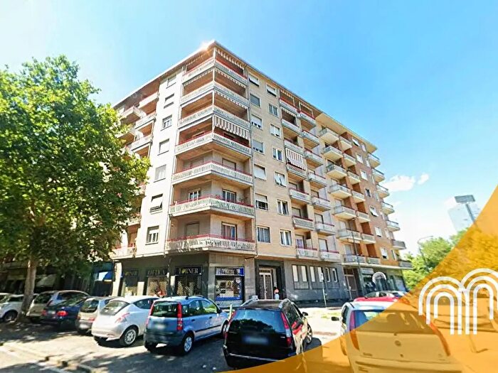Appartamento trilocale in vendita in Corso Traiano, Torino