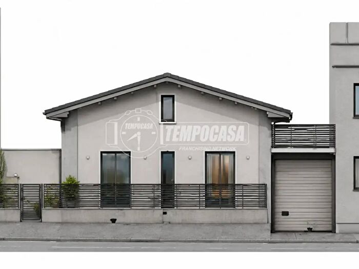 Casa con 5 locali in vendita in Via Cesare Battisti, Alpignano