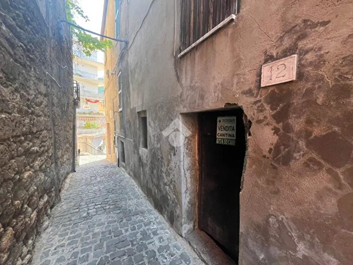 Casa monolocale in vendita in Via Lucidi, Subiaco