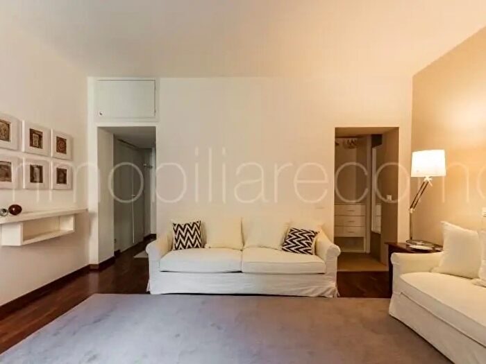Appartamento monolocale in affitto in Via Vittorio Emanuele II, Como
